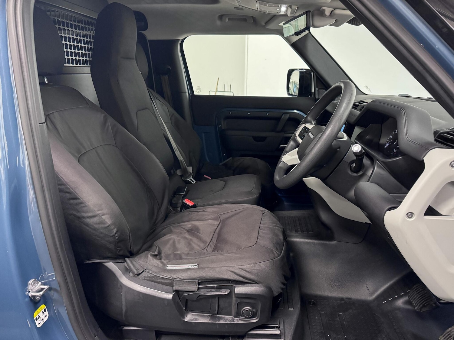 Used Land Rover Defender 90 2021 for sale - 76689565: Photo 21