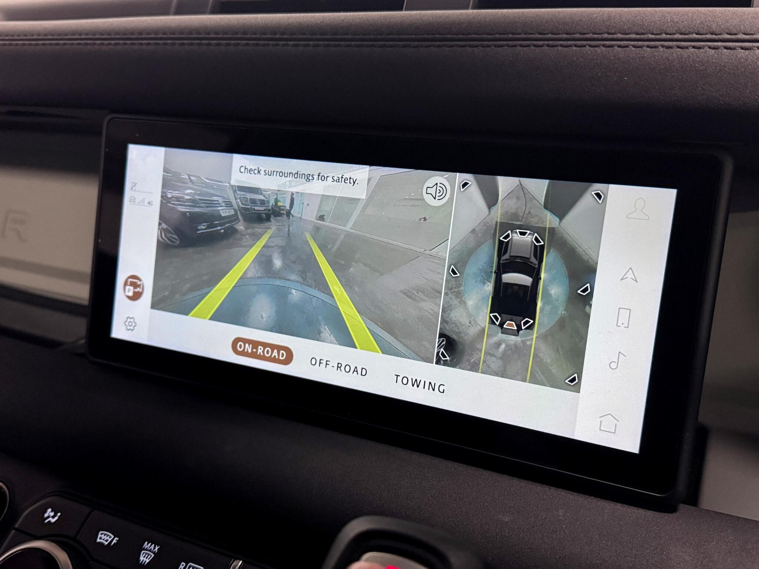 Used Land Rover Defender 90 2021 for sale - 76689565: Photo 35