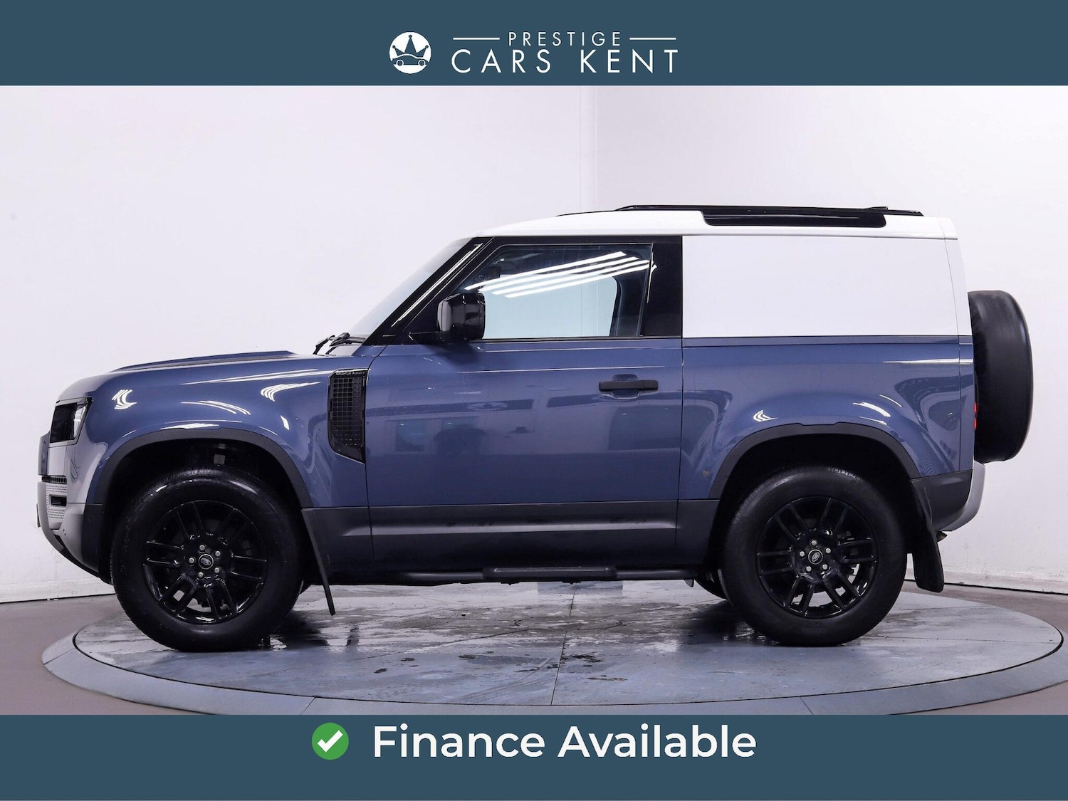 Used Land Rover Defender 90 2021 for sale - 76689565: Photo 4