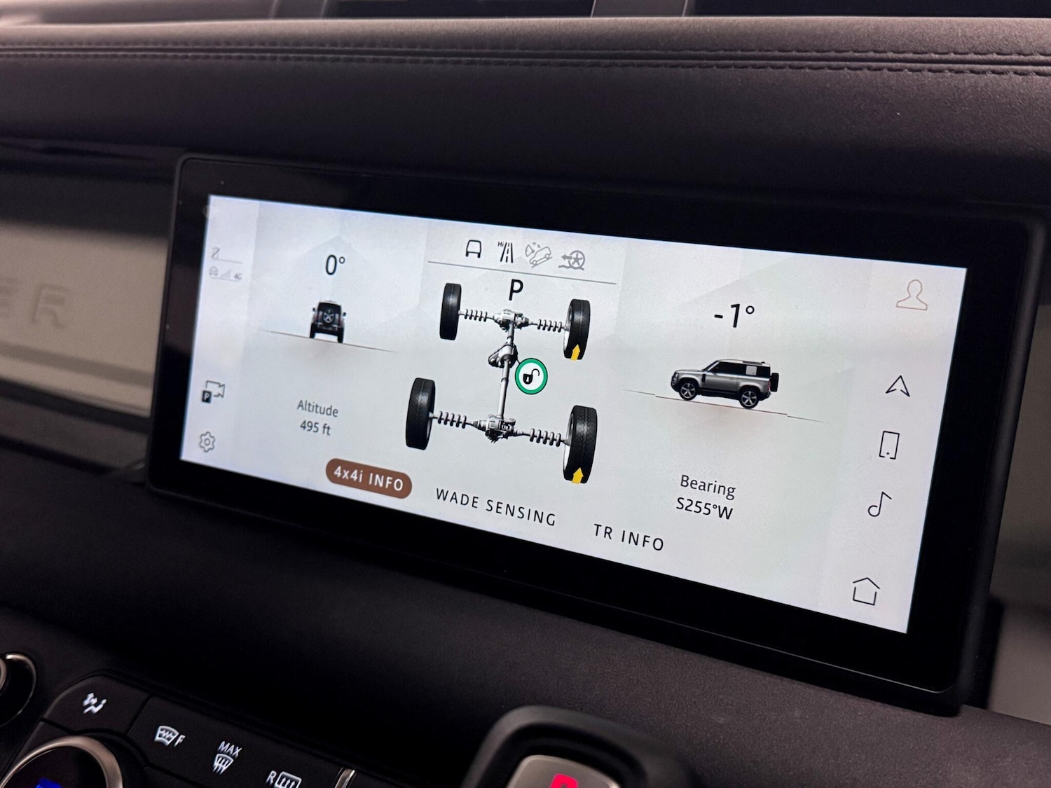 Used Land Rover Defender 90 2021 for sale - 76689565: Photo 45