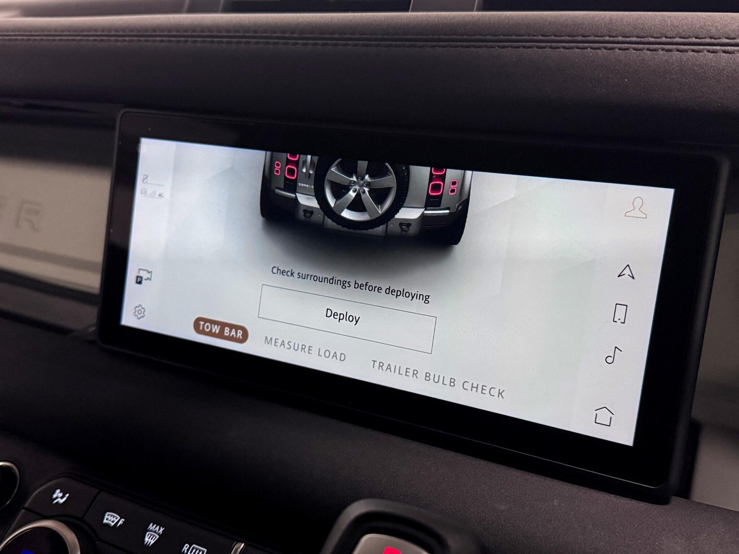 Used Land Rover Defender 90 2021 for sale - 76689565: Photo 48