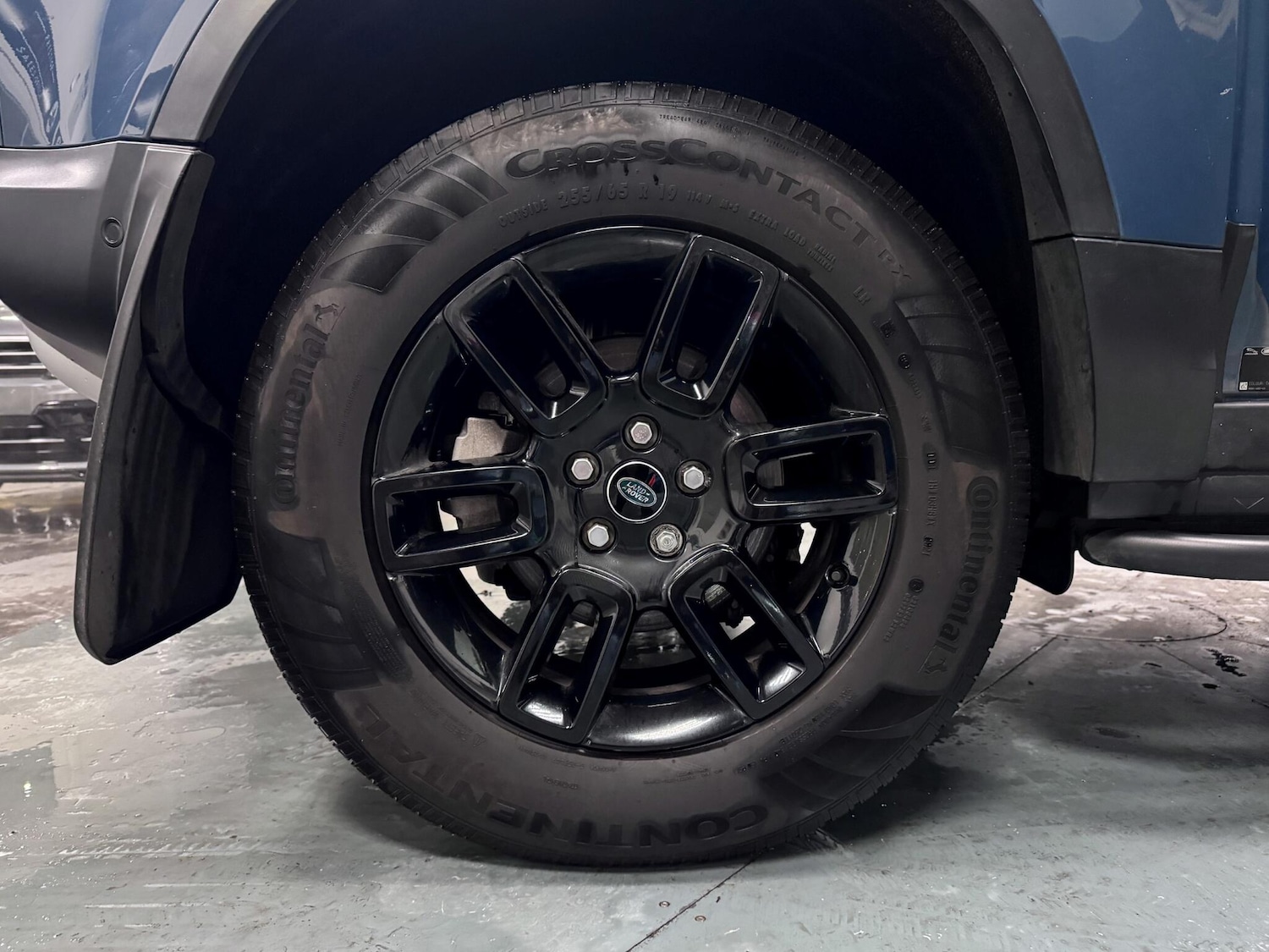 Used Land Rover Defender 90 2021 for sale - 76689565: Photo 52