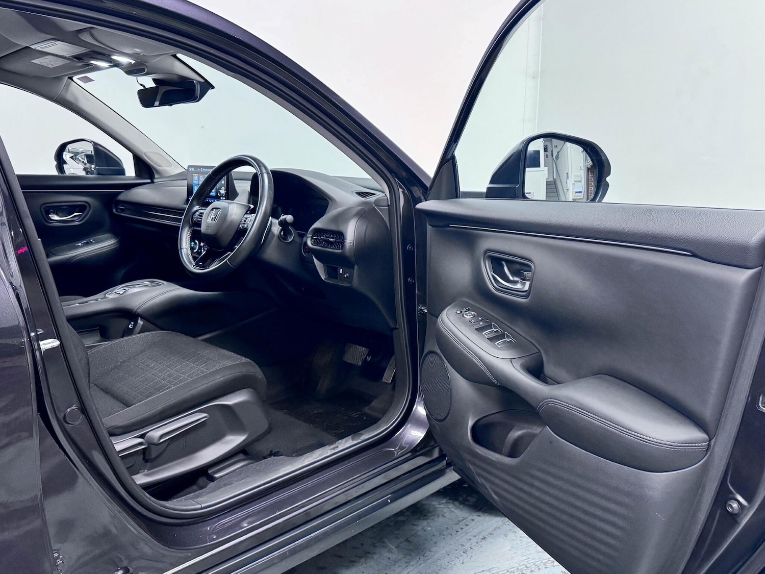 Used Honda ZR-V 2024 for sale - 76613011: Photo 13