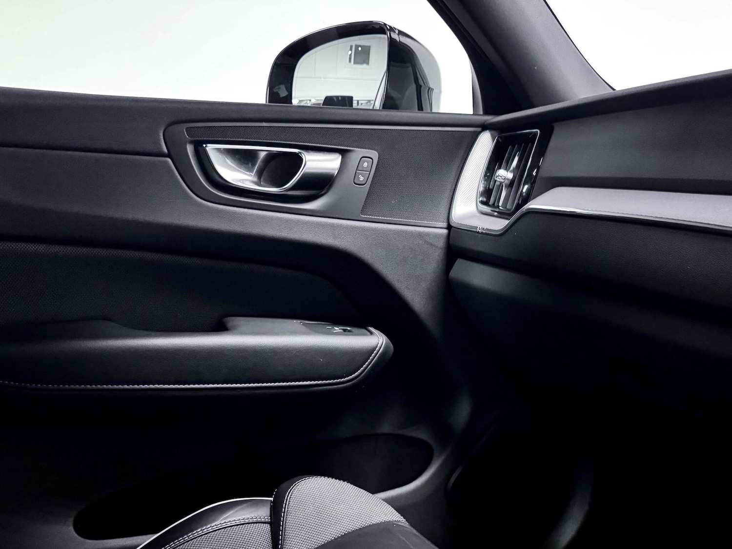 Used Volvo XC60 2021 for sale - 77574849: Photo 26