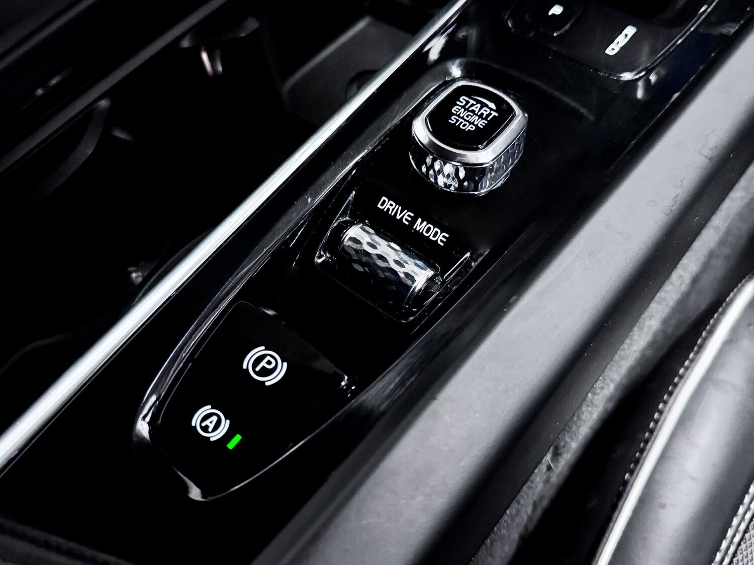 Used Volvo XC60 2021 for sale - 77574849: Photo 28