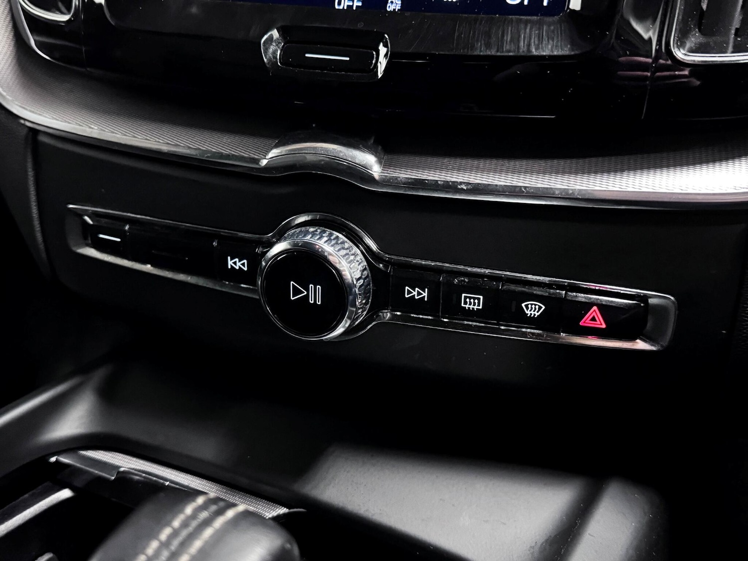 Used Volvo XC60 2021 for sale - 77574849: Photo 31