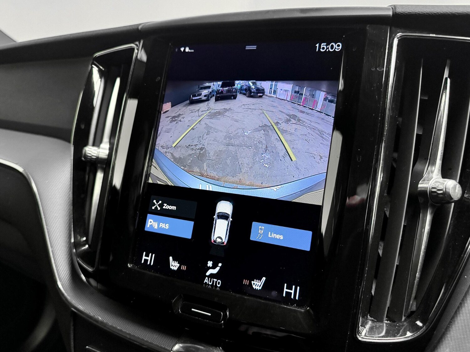 Used Volvo XC60 2021 for sale - 77574849: Photo 40