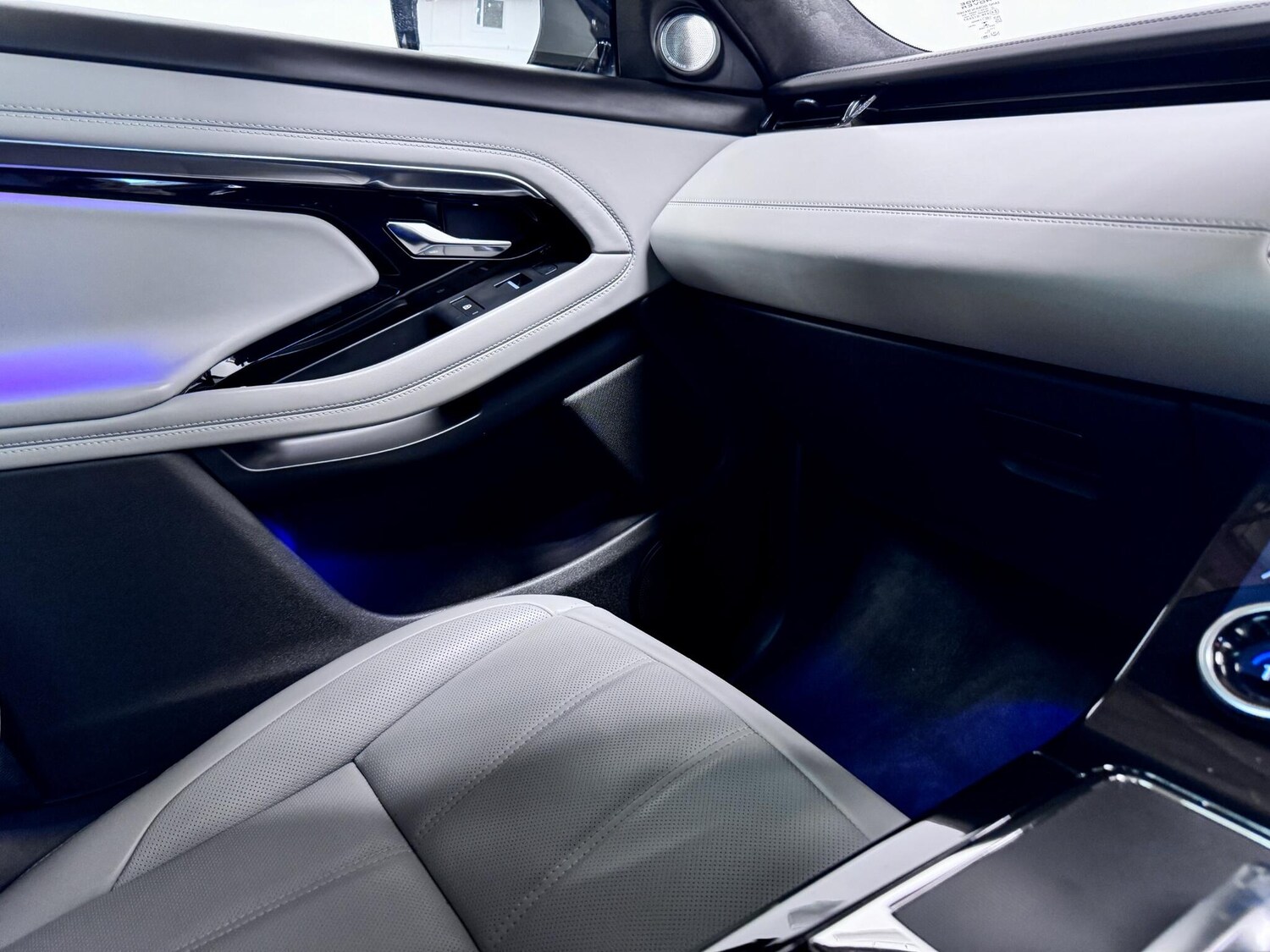 Used Land Rover Range Rover Evoque 2021 for sale - 77331657: Photo 30