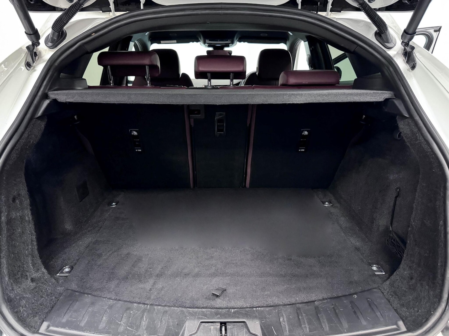 Used Jaguar E-Pace 2022 for sale - 76839777: Photo 12