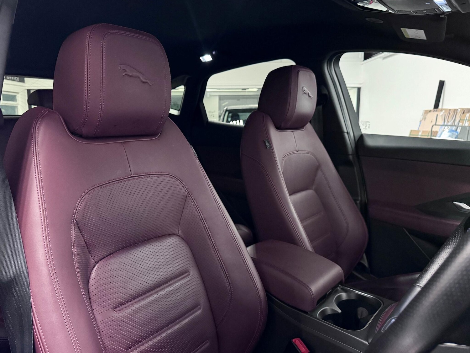 Used Jaguar E-Pace 2022 for sale - 76839777: Photo 23