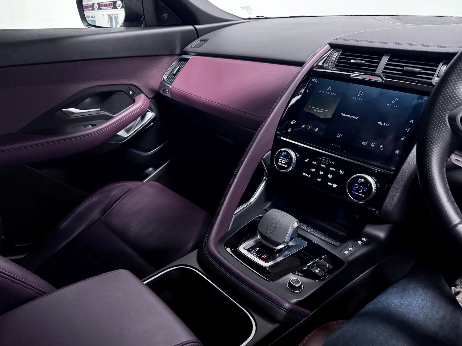 Used Jaguar E-Pace 2022 for sale - 76839777: Photo 28