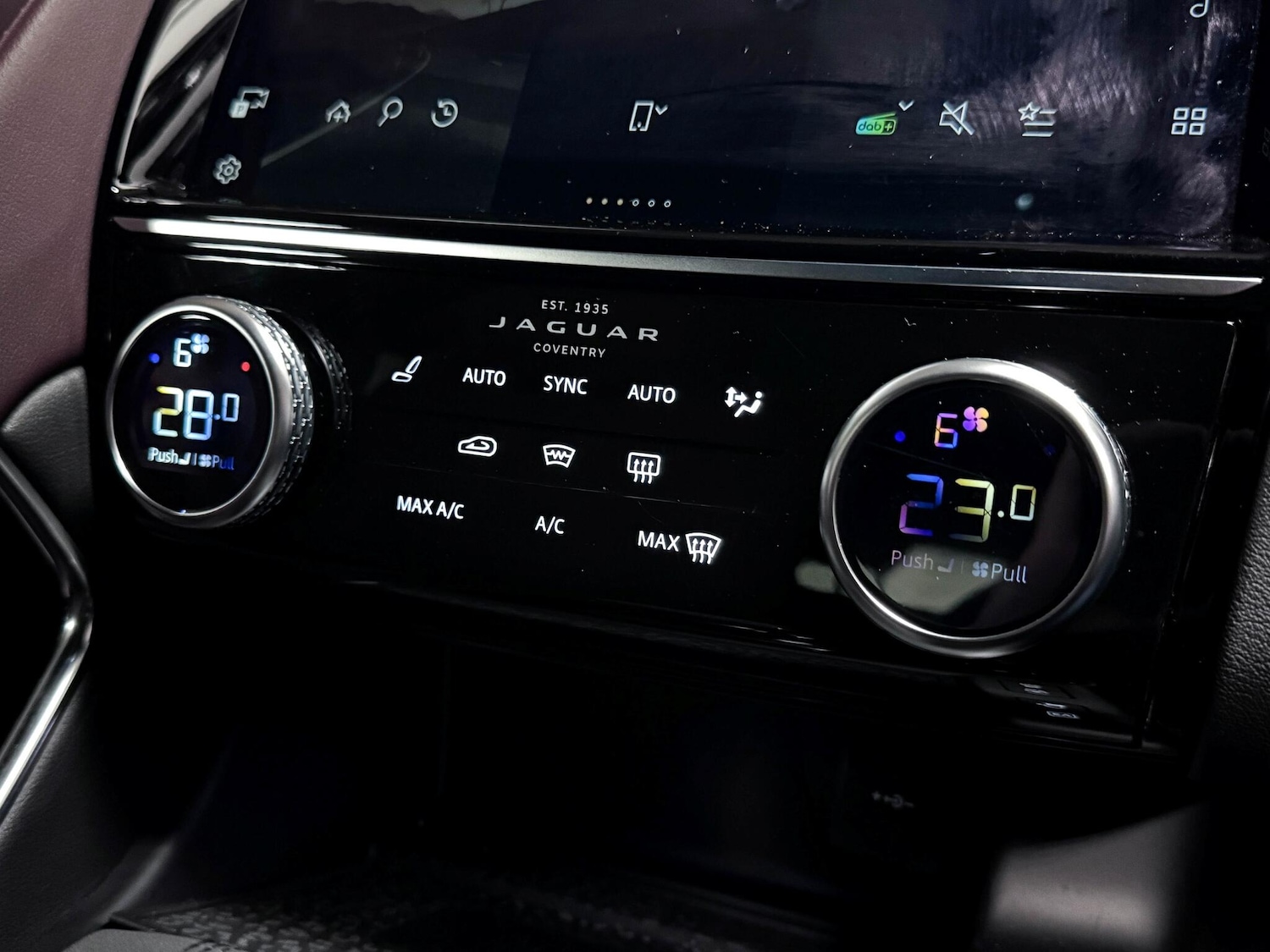 Used Jaguar E-Pace 2022 for sale - 76839777: Photo 34