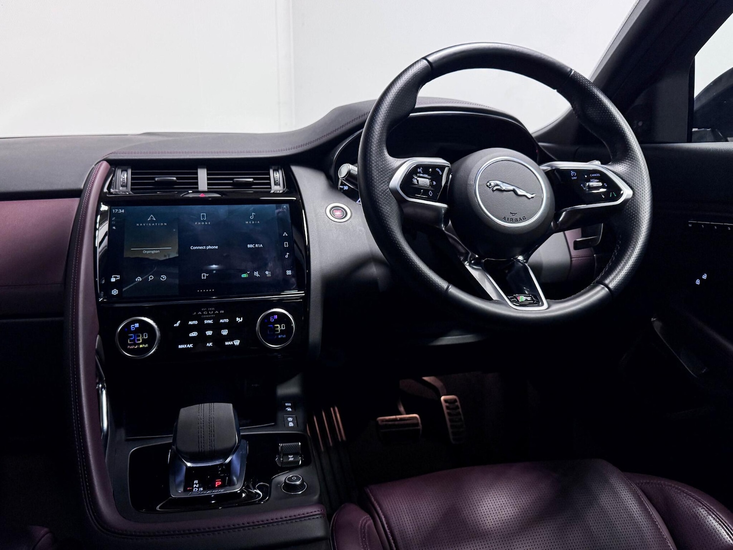 Used Jaguar E-Pace 2022 for sale - 76839777: Photo 35