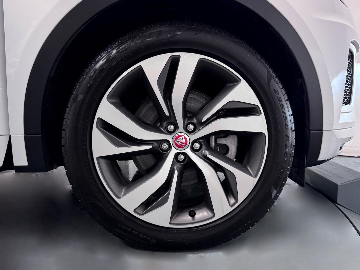 Used Jaguar E-Pace 2022 for sale - 76839777: Photo 56