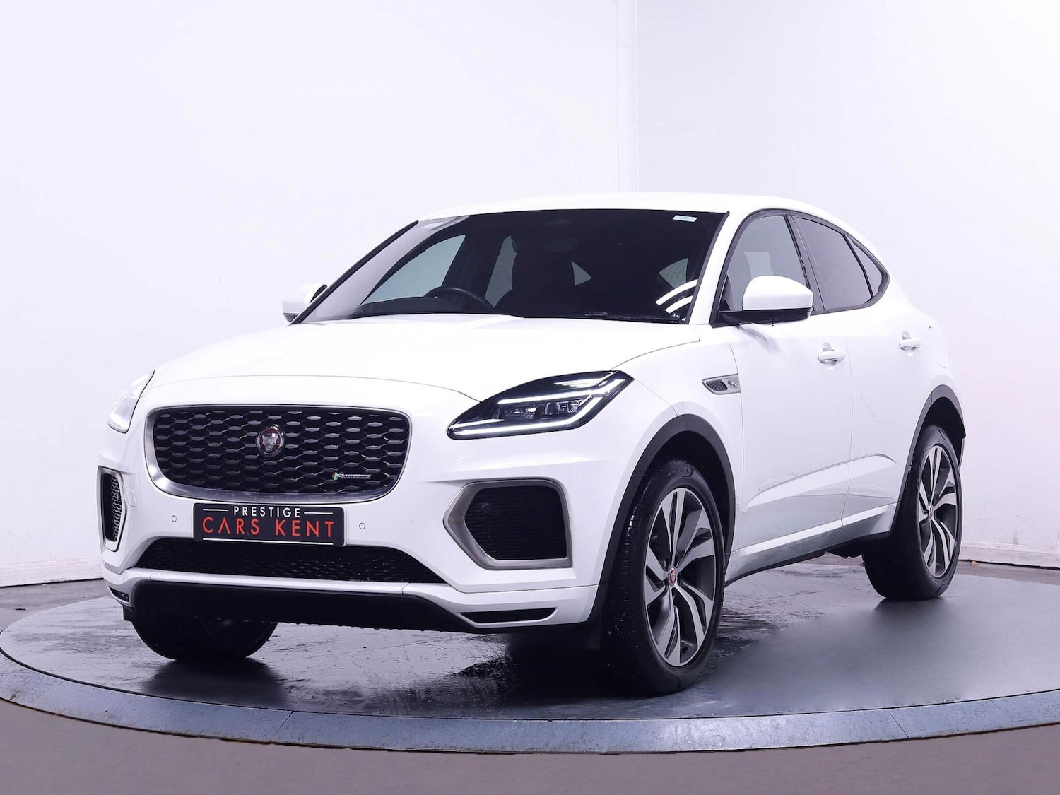 Used Jaguar E-Pace 2022 for sale - 76839777: Photo 6
