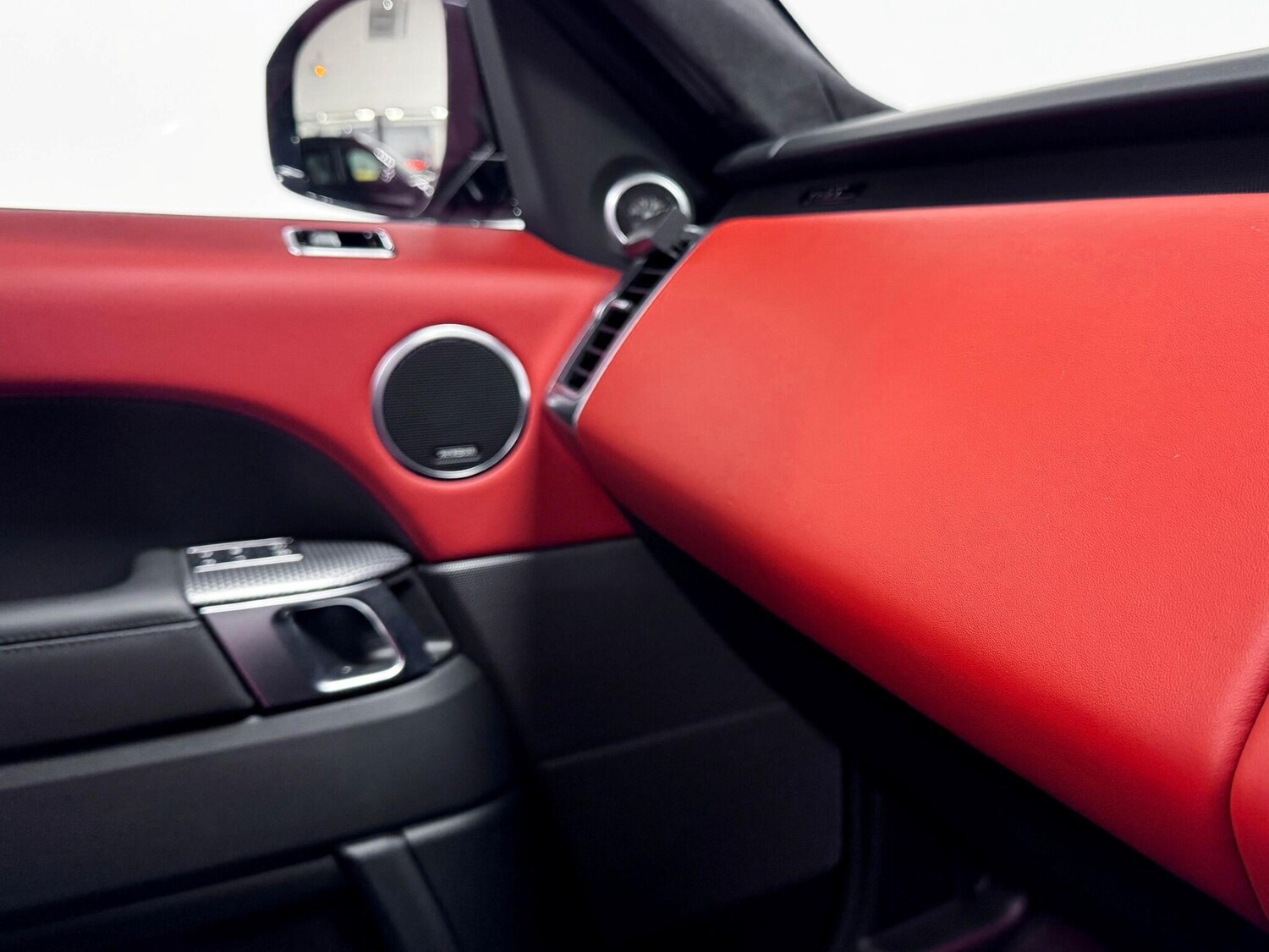 Used Land Rover Range Rover Sport 2022 for sale - 76522311: Photo 32