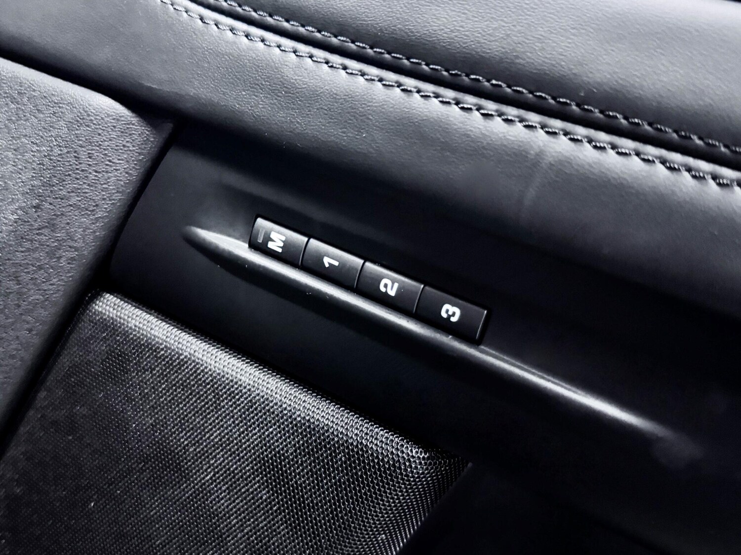 Used Land Rover Range Rover Evoque for sale - 77696096: Photo 18