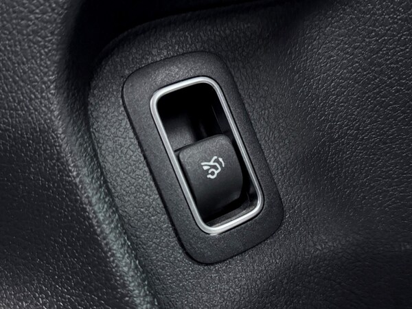 Used Mercedes-Benz A-Class 2021 for sale - 75696869: Photo 16