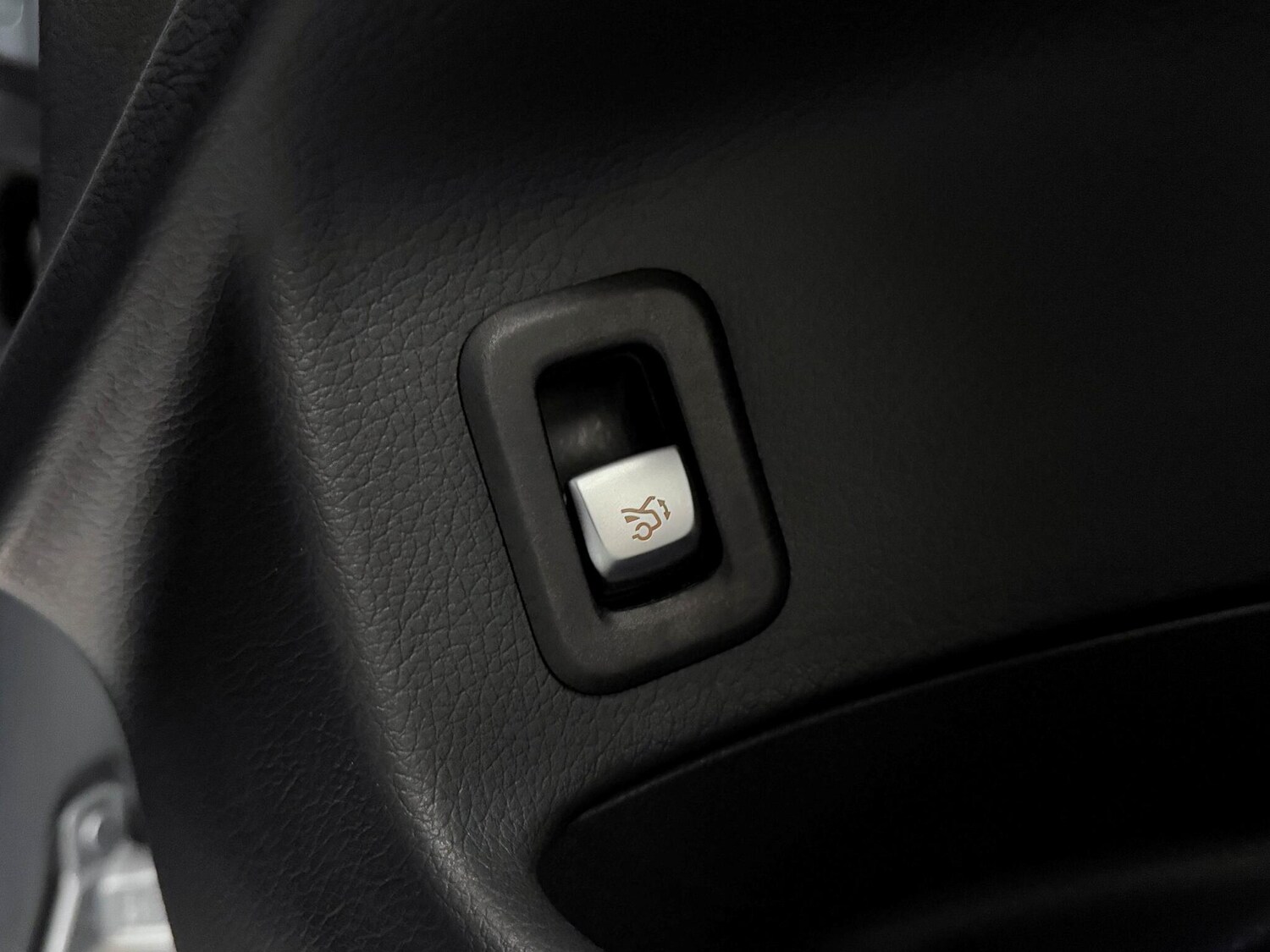 Used Mercedes-Benz GLC 2022 for sale - 75904564: Photo 19