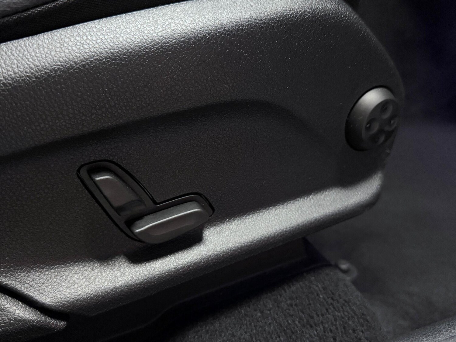 Used Mercedes-Benz GLC 2022 for sale - 75904564: Photo 22