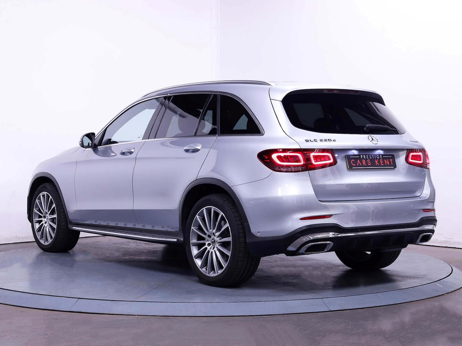 Used Mercedes-Benz GLC 2022 for sale - 75904564: Photo 3