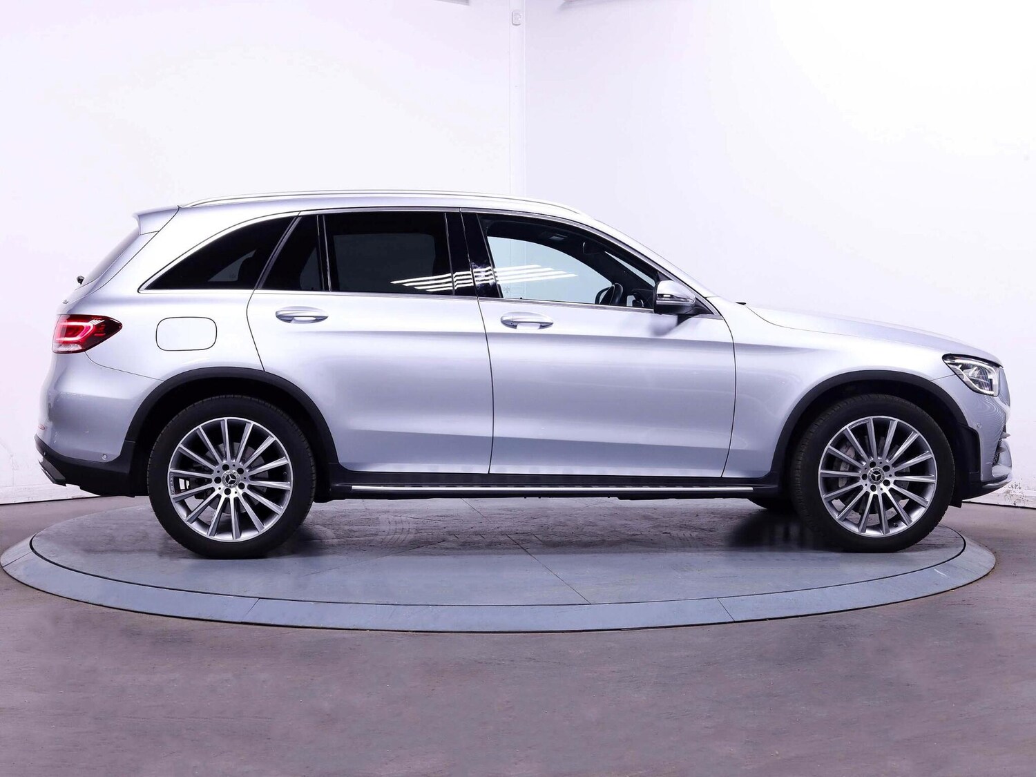 Used Mercedes-Benz GLC 2022 for sale - 75904564: Photo 8