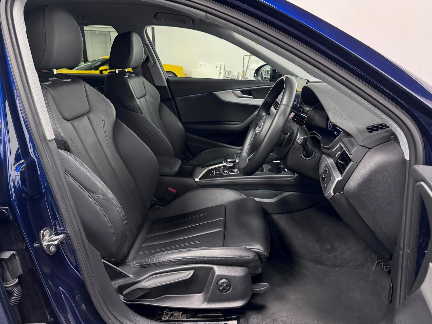 Used Audi A4 Avant 2022 for sale - 76714305: Photo 19