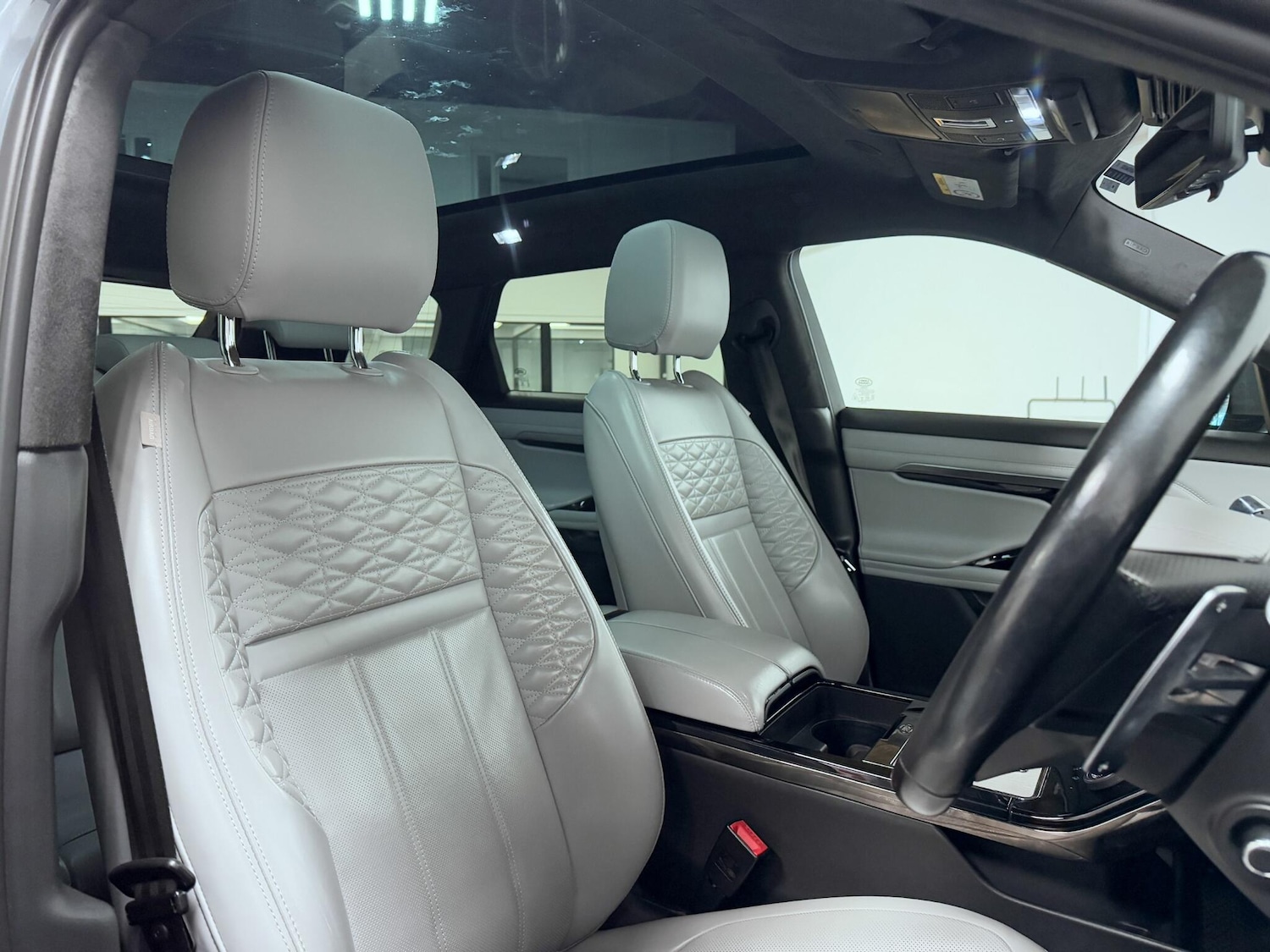 Used Land Rover Range Rover Evoque 2021 for sale - 76423671: Photo 26