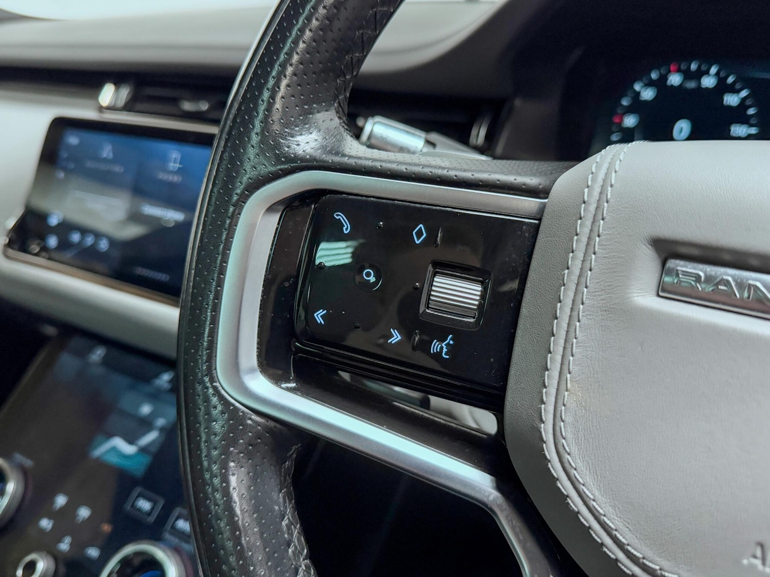 Used Land Rover Range Rover Evoque 2021 for sale - 76423671: Photo 39