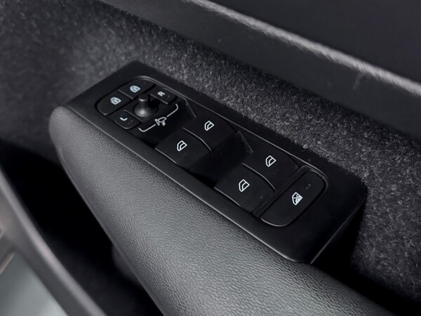 Used Volvo XC40 2021 for sale - 74861575: Photo 22