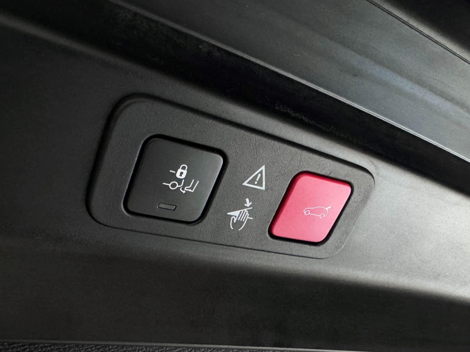 Used Peugeot 5008 2020 for sale - 77359253: Photo 16