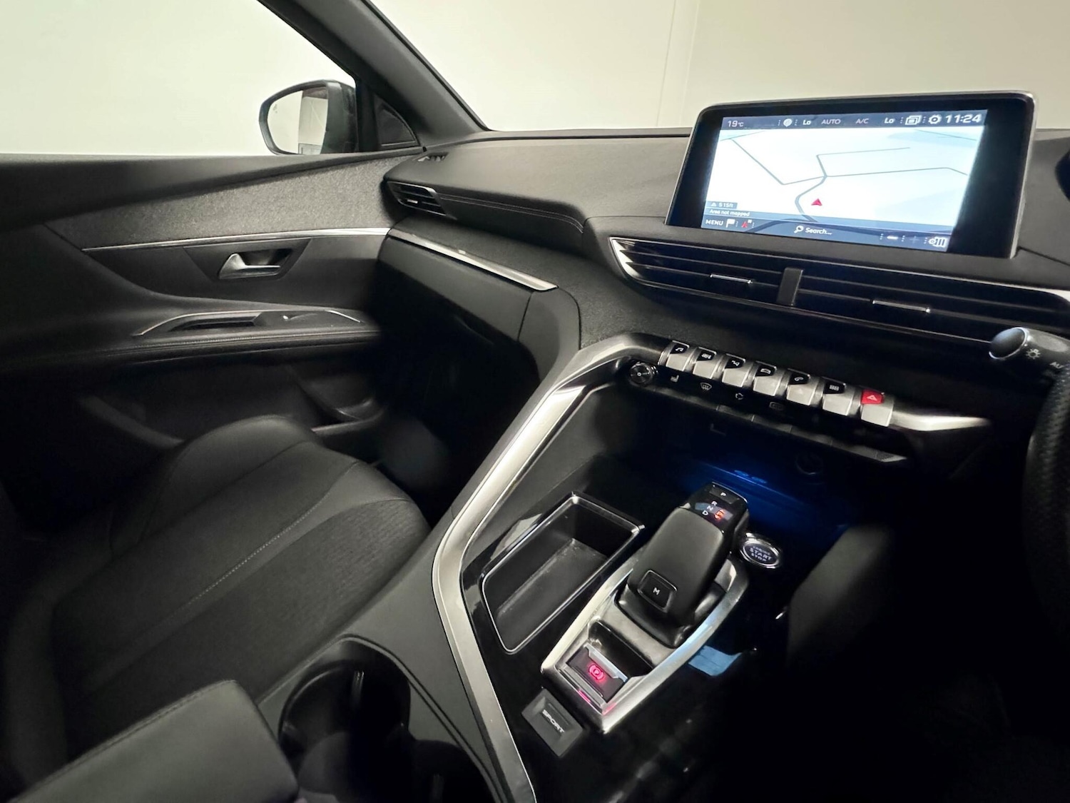 Used Peugeot 5008 2020 for sale - 77359253: Photo 24