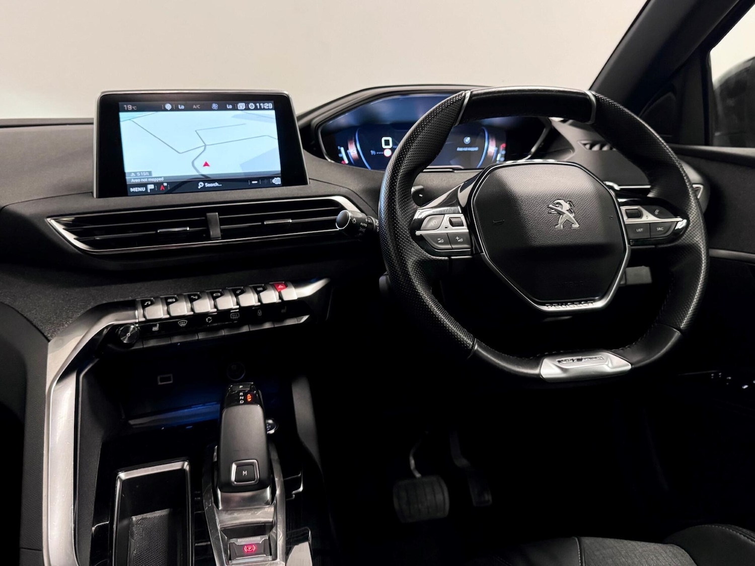 Used Peugeot 5008 2020 for sale - 77359253: Photo 29