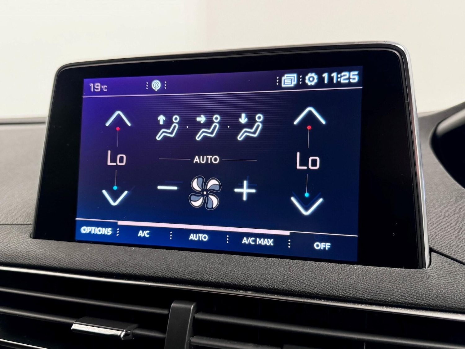 Used Peugeot 5008 2020 for sale - 77359253: Photo 38