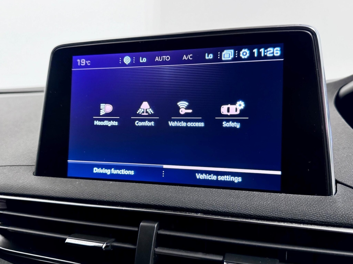 Used Peugeot 5008 2020 for sale - 77359253: Photo 41