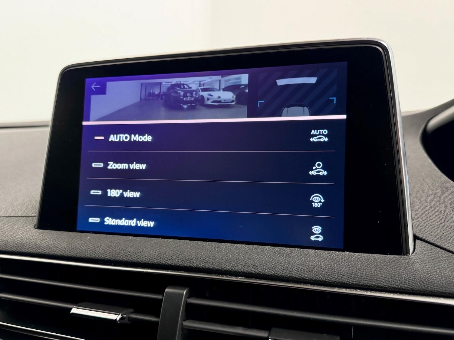 Used Peugeot 5008 2020 for sale - 77359253: Photo 44