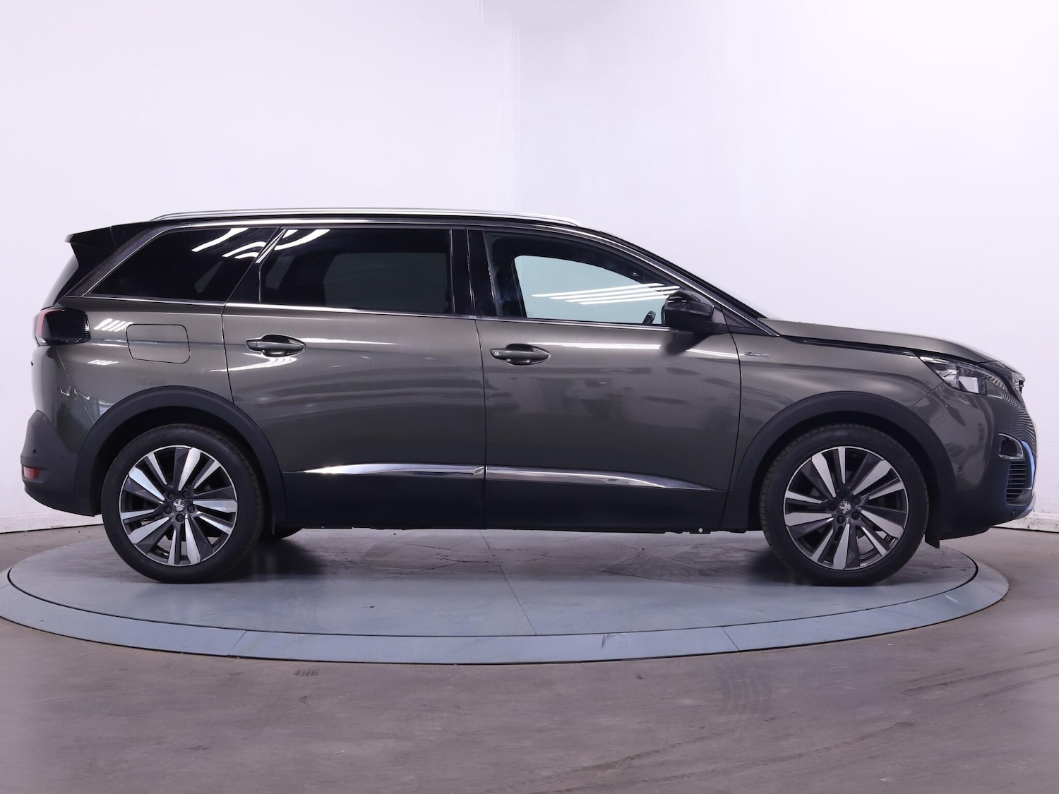 Used Peugeot 5008 2020 for sale - 77359253: Photo 8