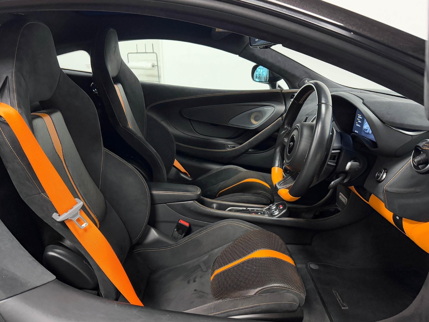 Used McLaren 570GT 2019 for sale - 76802363: Photo 22