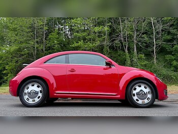 Used Volkswagen Beetle 2015 for sale - 78573226: Photo