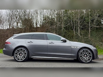 Used Jaguar XF 2017 for sale - 78661536: Photo