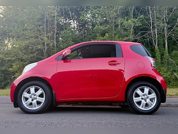 Used Toyota IQ 2010 for sale - 78689420: Photo