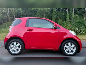 Used Toyota IQ 2010 for sale - 78689420: Photo