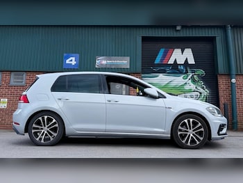 Used Volkswagen Golf 2018 for sale - 78613137: Photo