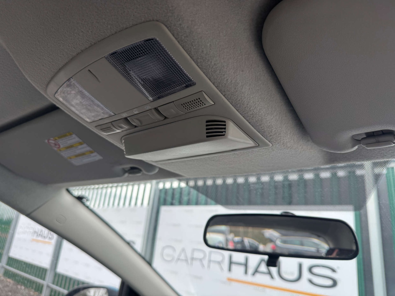 Used Mazda Mazda2 2012 for sale - 77708230: Photo 25