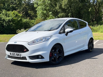 Used Ford Fiesta 2015 for sale - 79219386: Photo