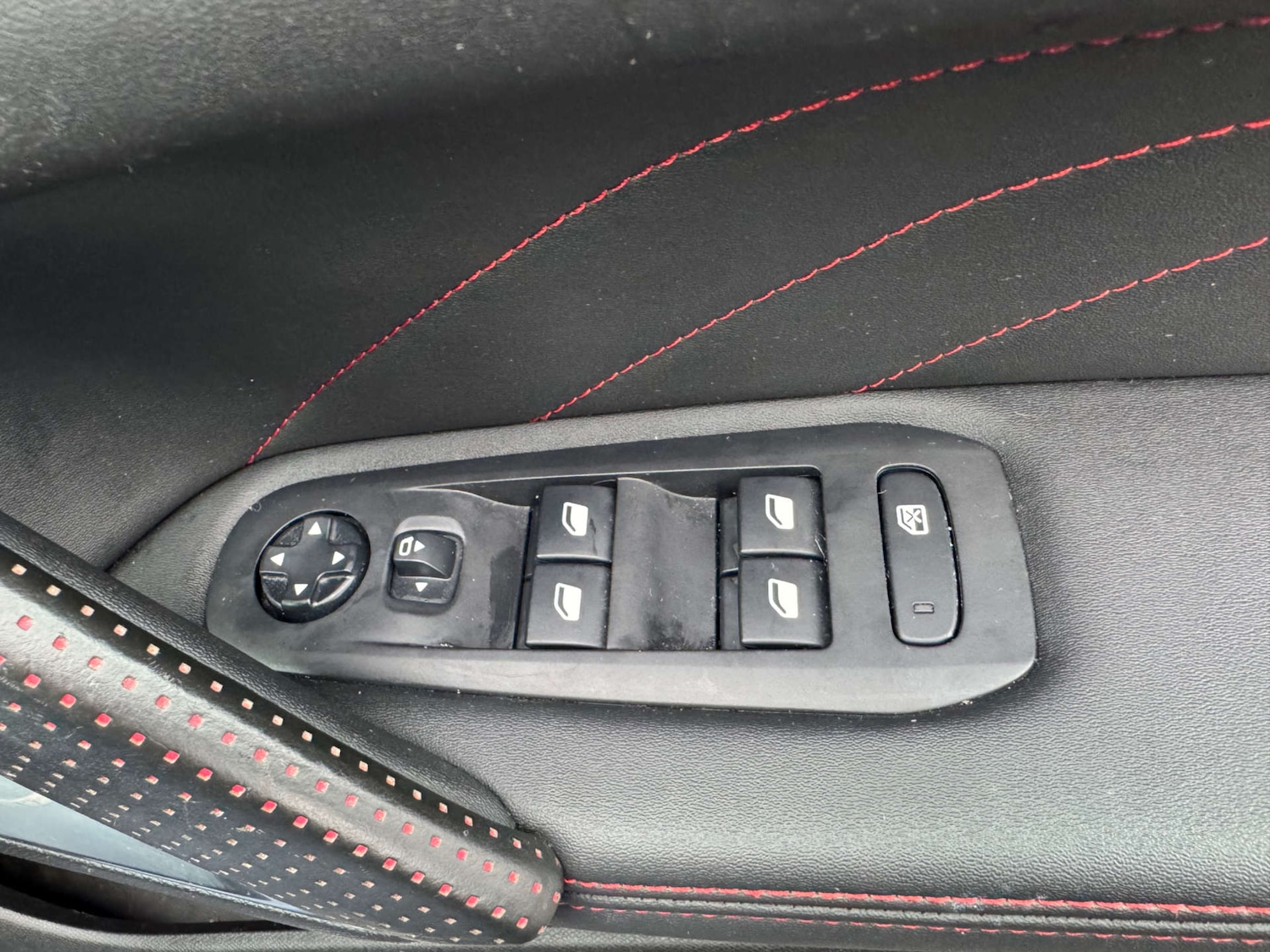 Used Peugeot 308 2019 for sale - 76966980: Photo 50