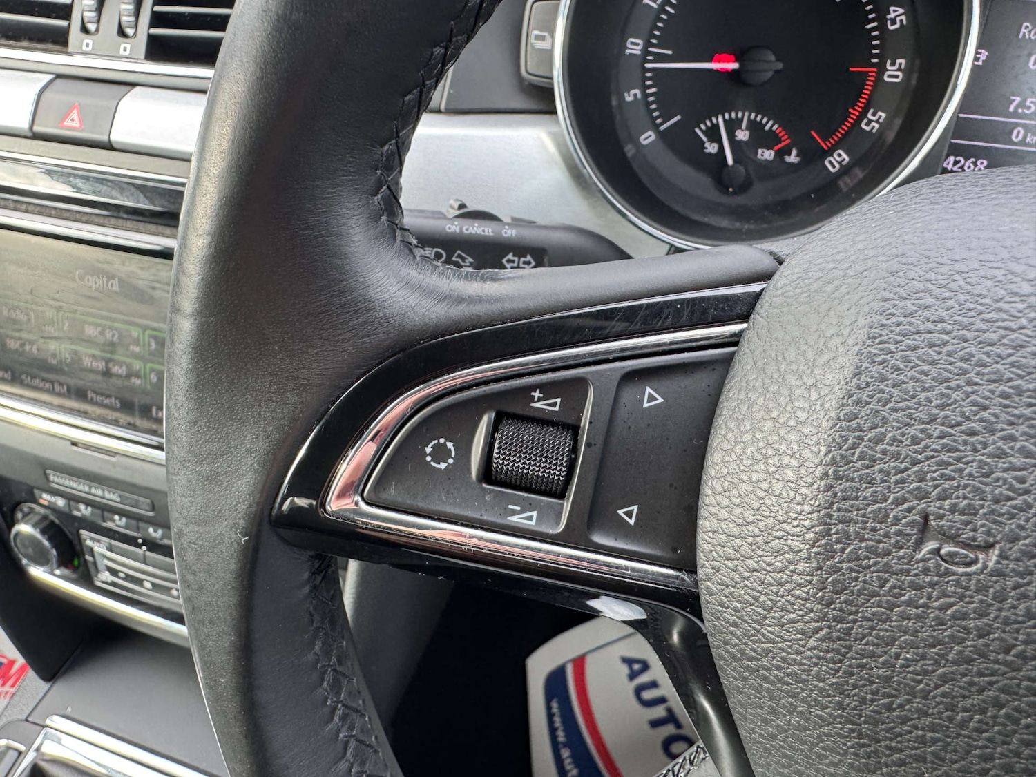 Used Skoda Superb 2013 for sale - 77709177: Photo 33