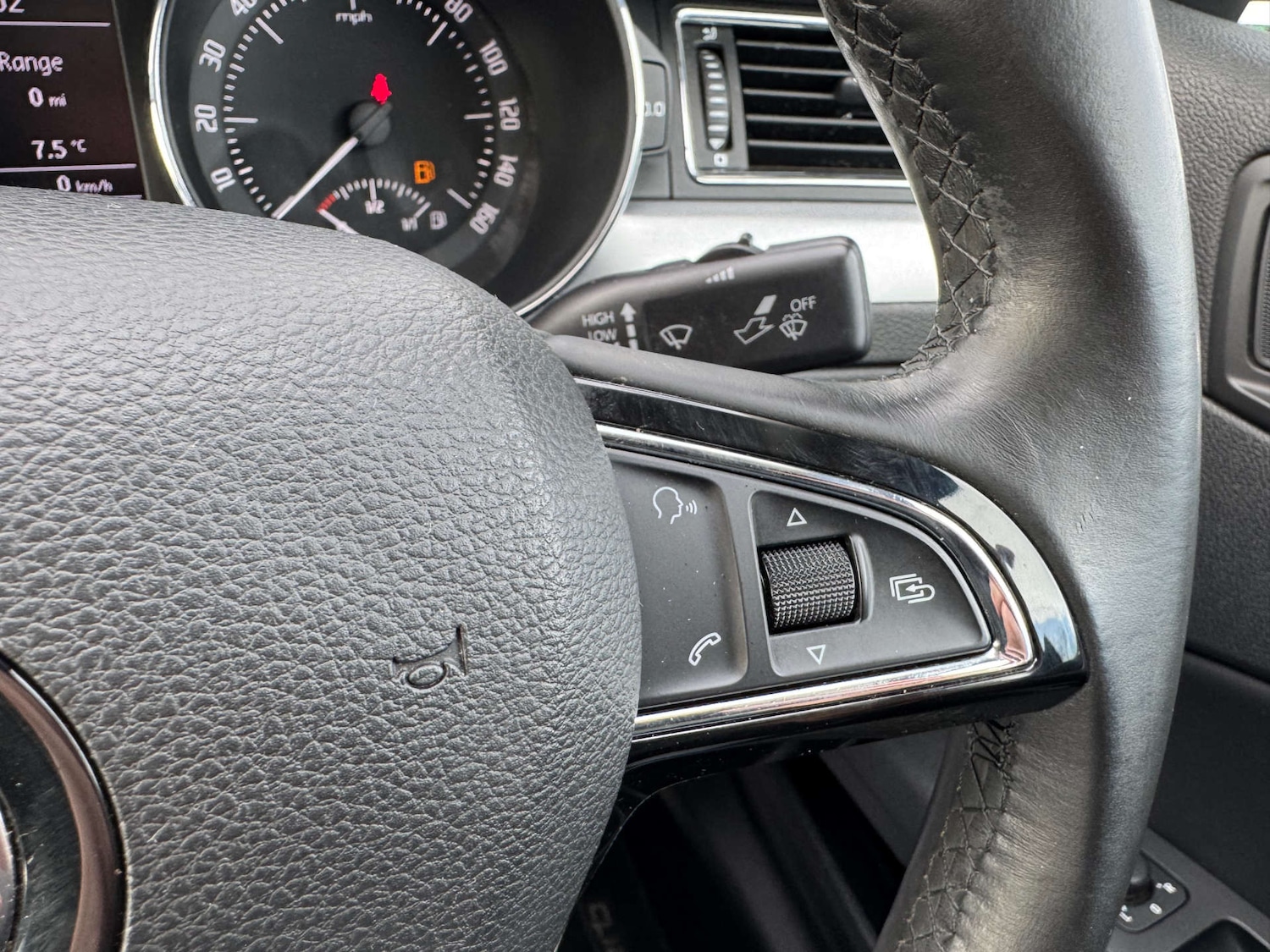 Used Skoda Superb 2013 for sale - 77709177: Photo 35