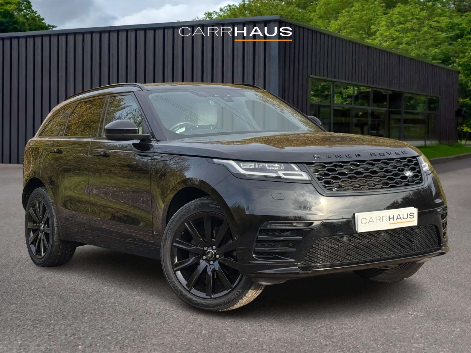 Used Land Rover Range Rover Velar 2018 for sale - 76604241: Photo 1