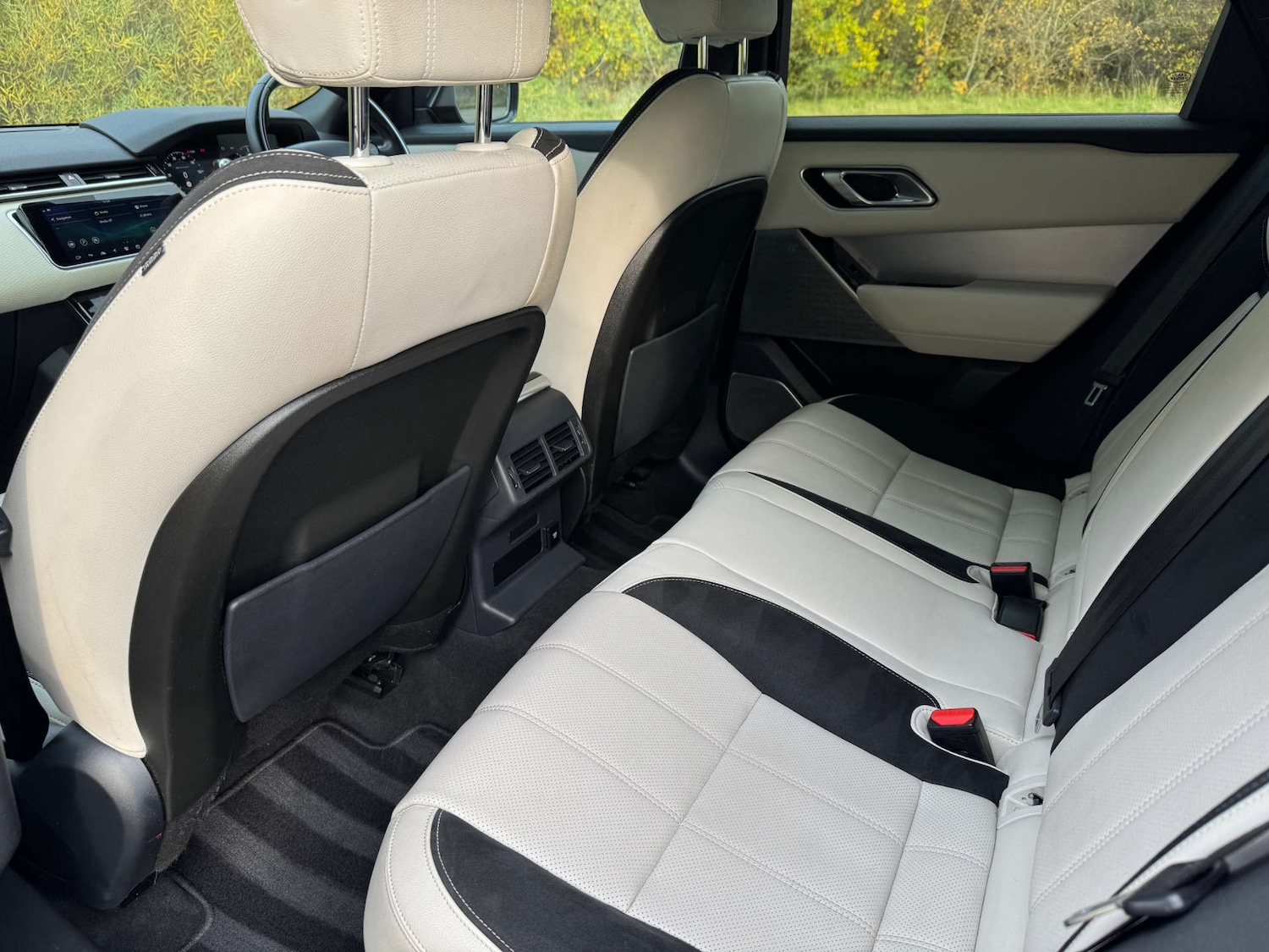 Used Land Rover Range Rover Velar 2018 for sale - 76604241: Photo 18